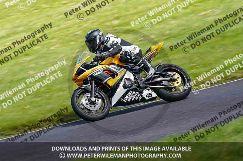 cadwell no limits trackday;cadwell park;cadwell park photographs;cadwell trackday photographs;enduro digital images;event digital images;eventdigitalimages;no limits trackdays;peter wileman photography;racing digital images;trackday digital images;trackday photos